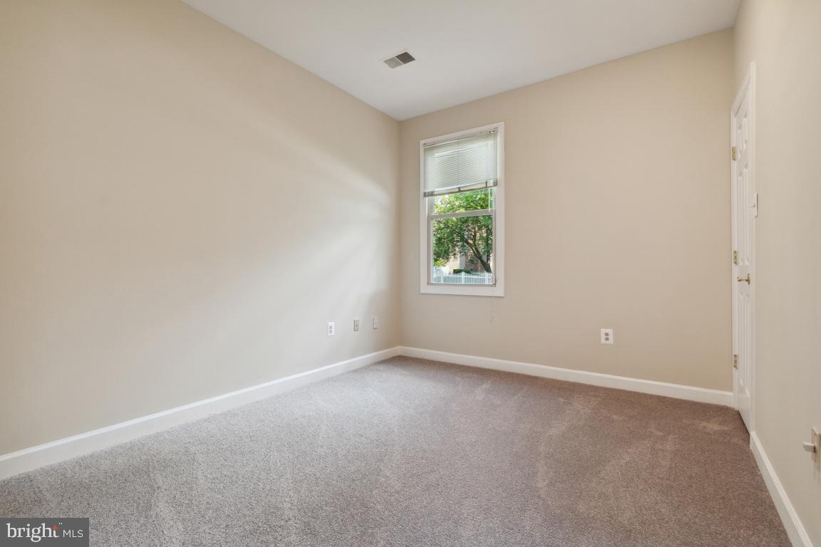2800 Brite Court Crofton, MD 21114 - Photo 17 of 19 3rd bedroom