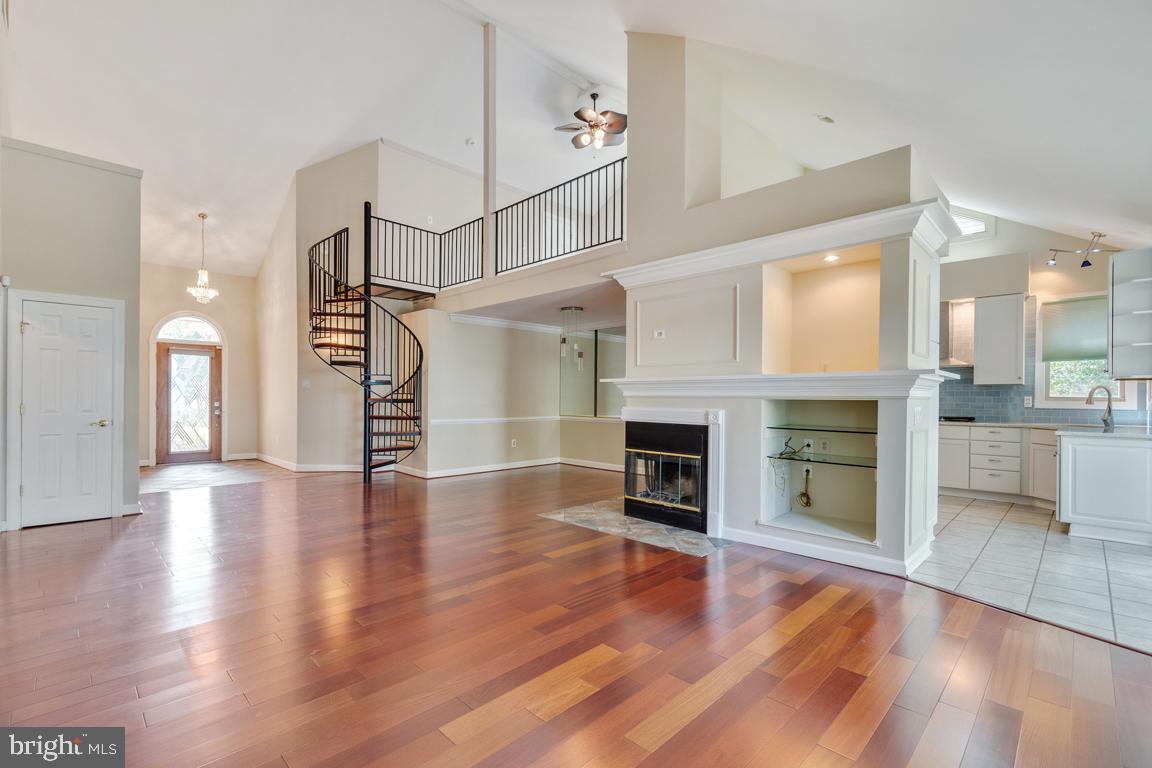 2800 Brite Court Crofton, MD 21114 - Photo 4 of 19 Open concept at its finest