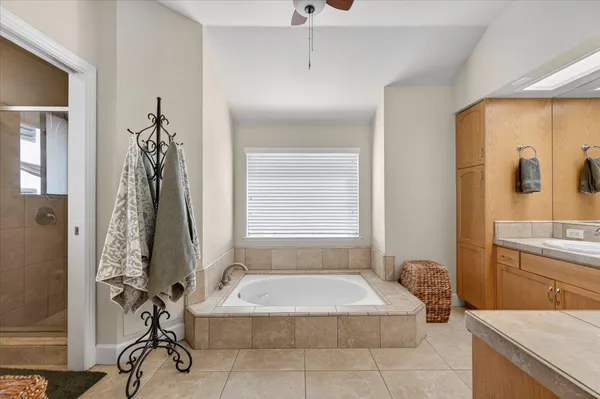 $625,000 | 288 West Paul Avenue, Clovis, CA 93612