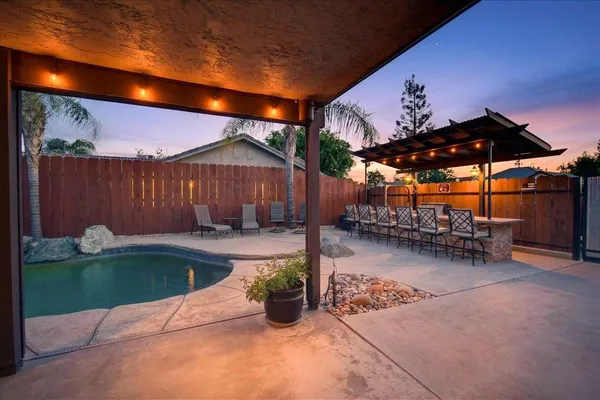 $625,000 | 288 West Paul Avenue, Clovis, CA 93612