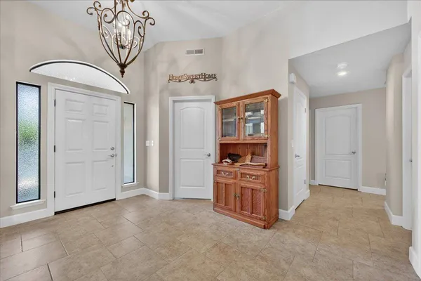 $625,000 | 288 West Paul Avenue, Clovis, CA 93612