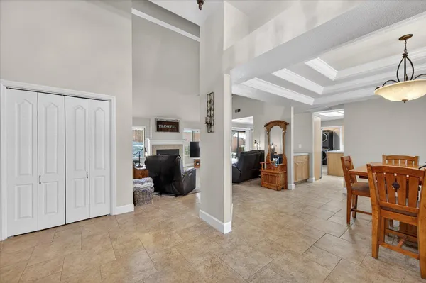 $625,000 | 288 West Paul Avenue, Clovis, CA 93612