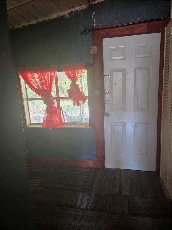 1106 6th Street Southeast Paris, TX 75460 - Photo 3 of 12