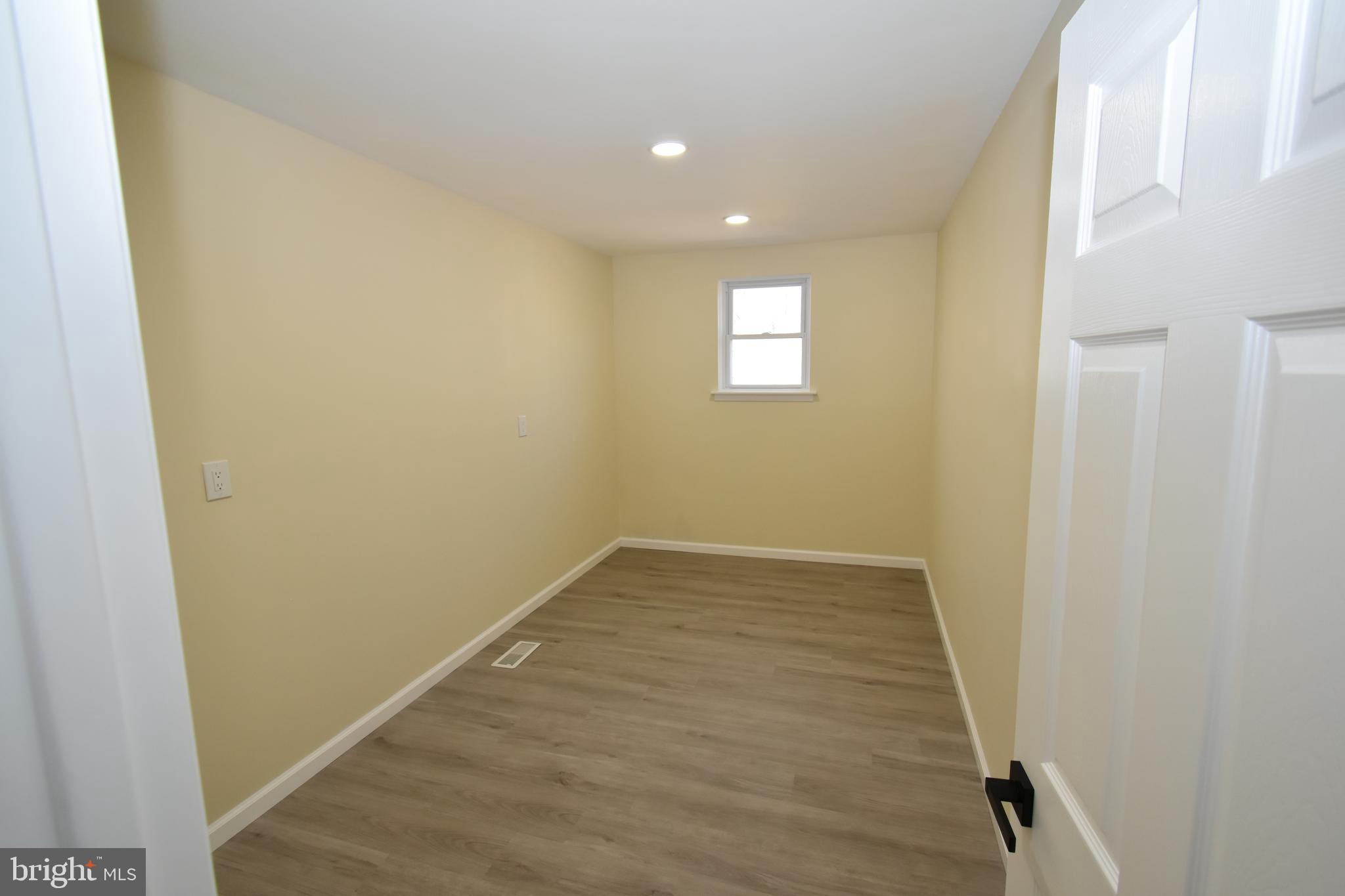 906 Marlowe Road Cherry Hill, NJ 08003 - Photo 36 of 38 a view of hallway with window