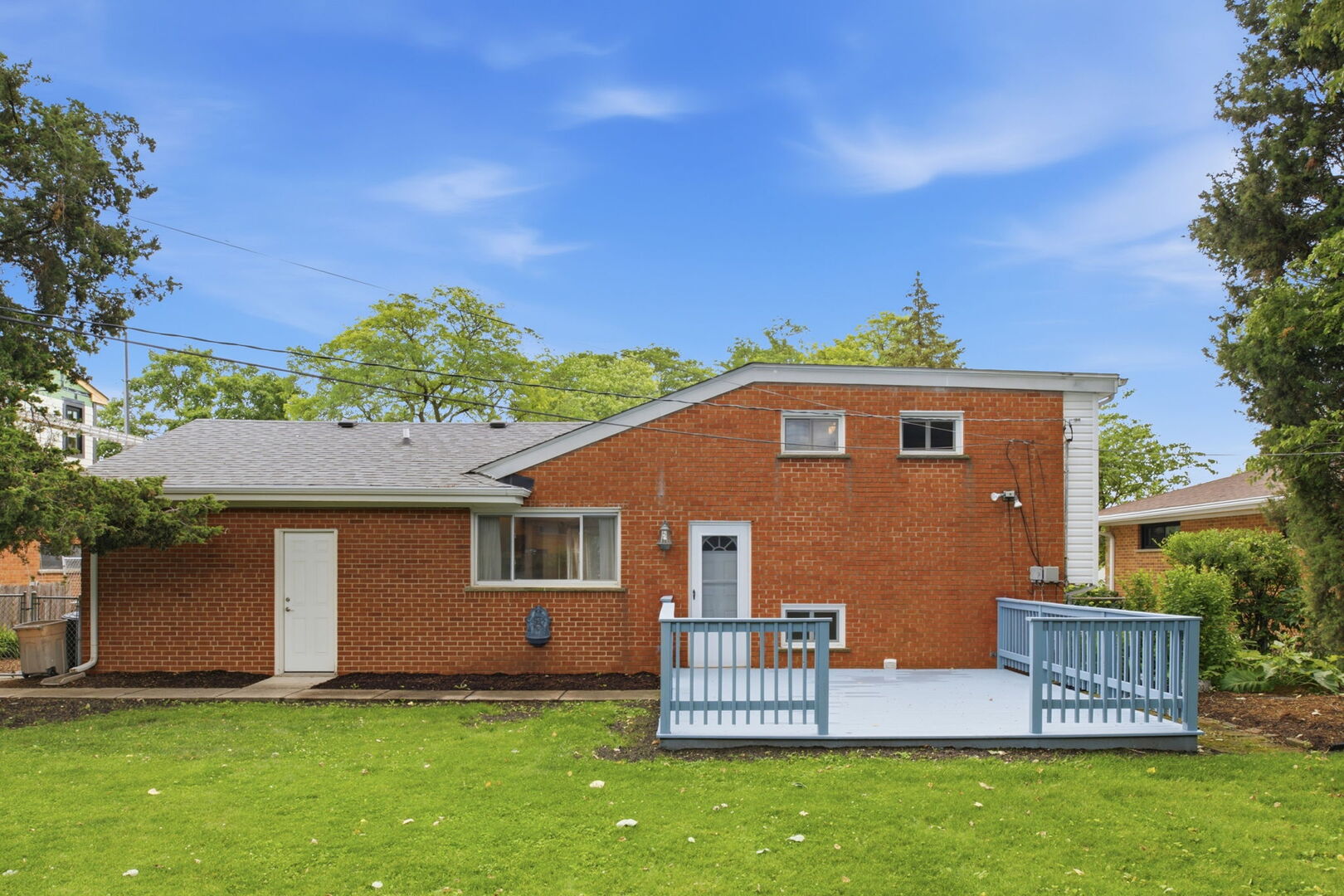 331 Huntington Lane Elmhurst, IL 60126 - Photo 23 of 28