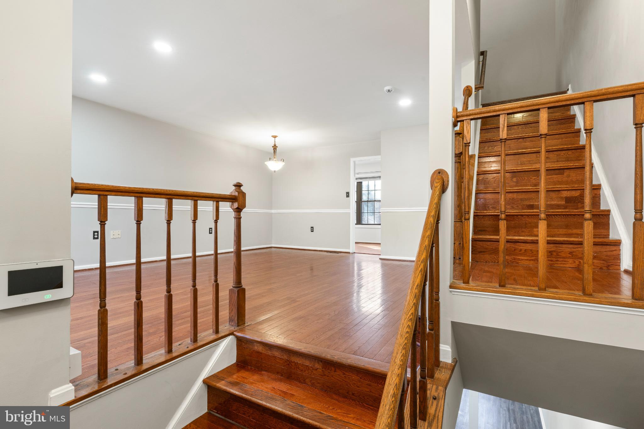 5416 Wycklow Court Alexandria, VA 22304 - Photo 3 of 46 a view of a hallway with staircase