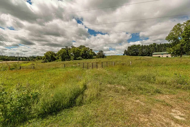 $558,000 | 50 Hwy 78, Blanchardville, WI 53516