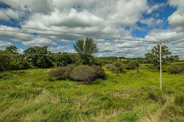 $558,000 | 50 Hwy 78, Blanchardville, WI 53516