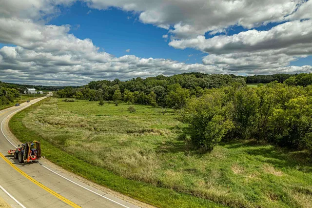 $558,000 | 50 Hwy 78, Blanchardville, WI 53516