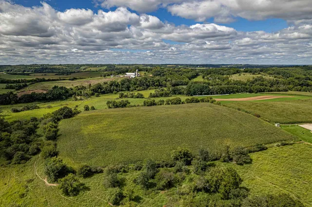 $558,000 | 50 Hwy 78, Blanchardville, WI 53516