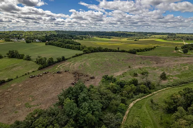 $558,000 | 50 Hwy 78, Blanchardville, WI 53516