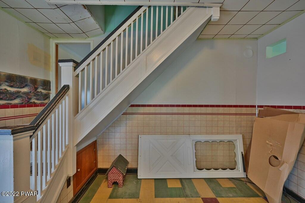 128 George Street Carbondale, PA 18407 - Photo 27 of 60
