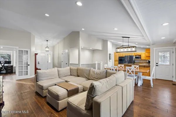 $1,150,000 | 2447 East Garwood Road, Hayden, ID 83835