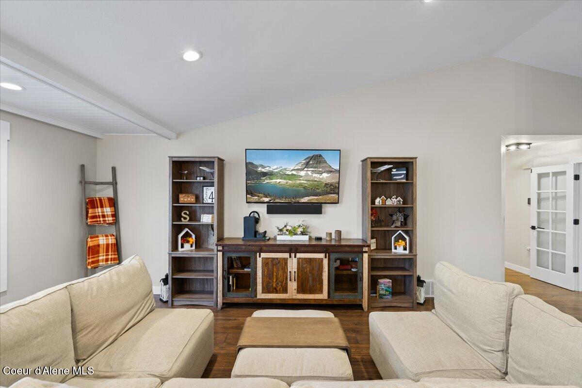 2447 East Garwood Road Hayden, ID 83835 - Photo 13 of 55 Living Room