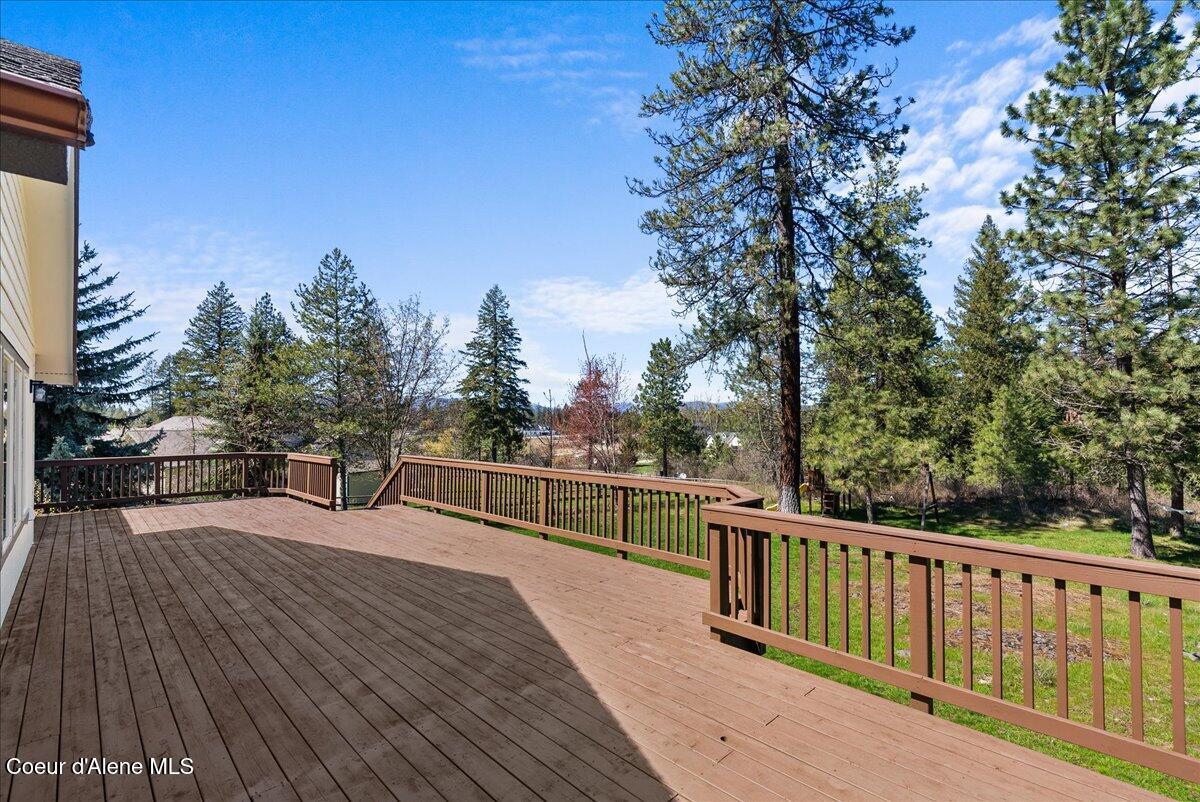 2447 East Garwood Road Hayden, ID 83835 - Photo 44 of 55 Back deck