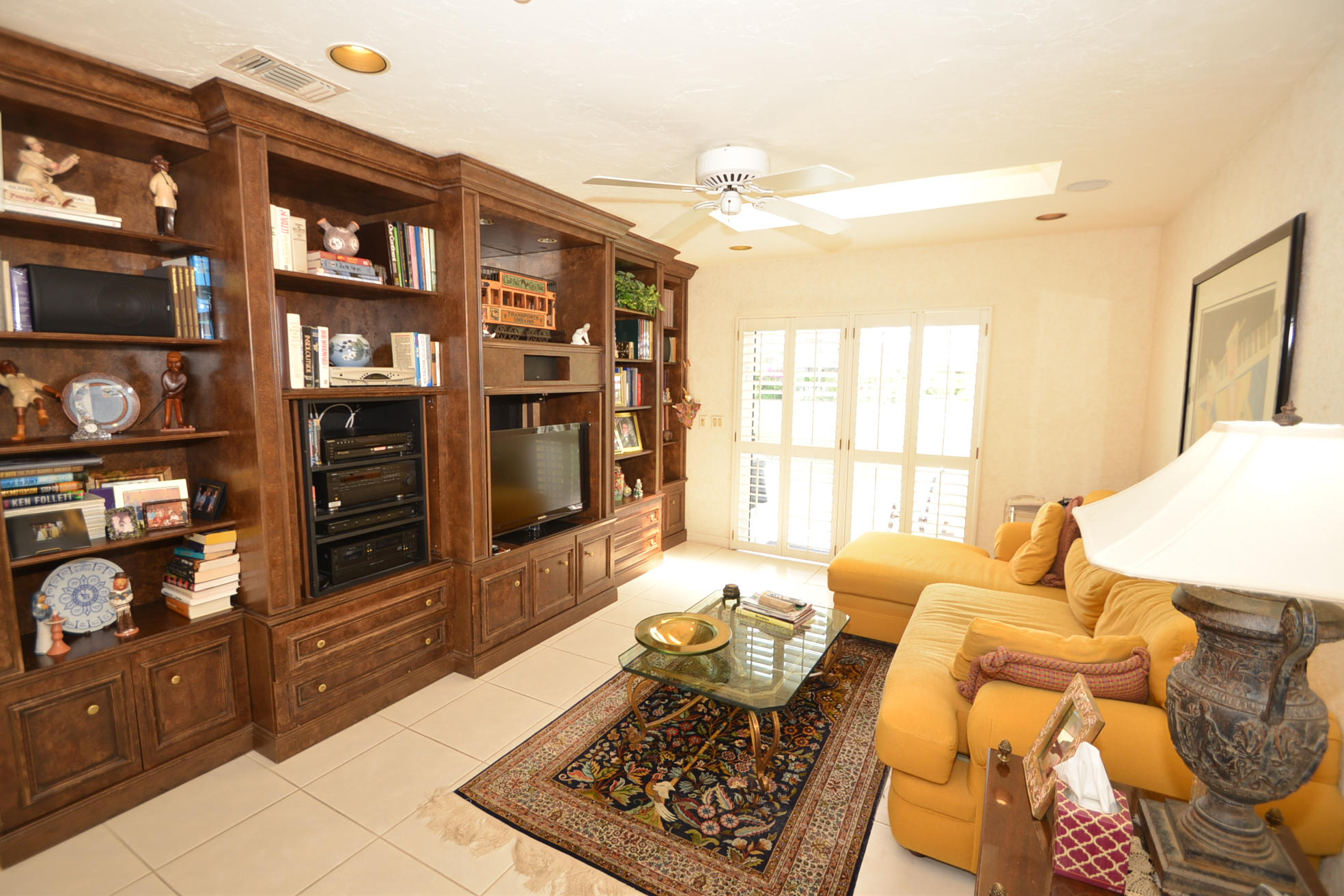 7012 Woodbridge Circle Boca Raton, FL 33434 - Photo 14 of 35 Family Room