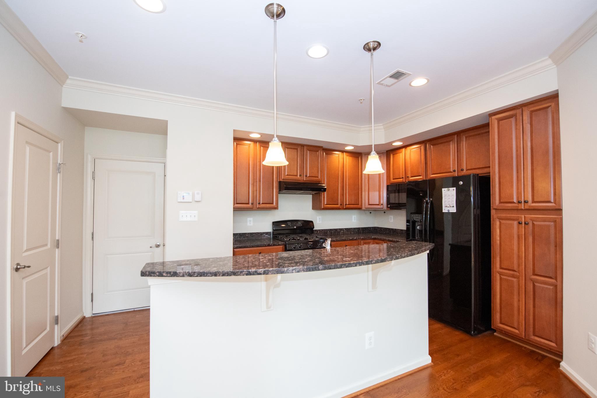 306 Mill Pond Road, Unit A Frederick, MD 21701 - Photo 7 of 31 Kitchen