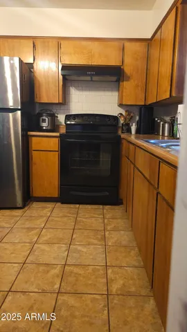 $300,000 | 265 West 17th Avenue, Apache Junction, AZ 85120