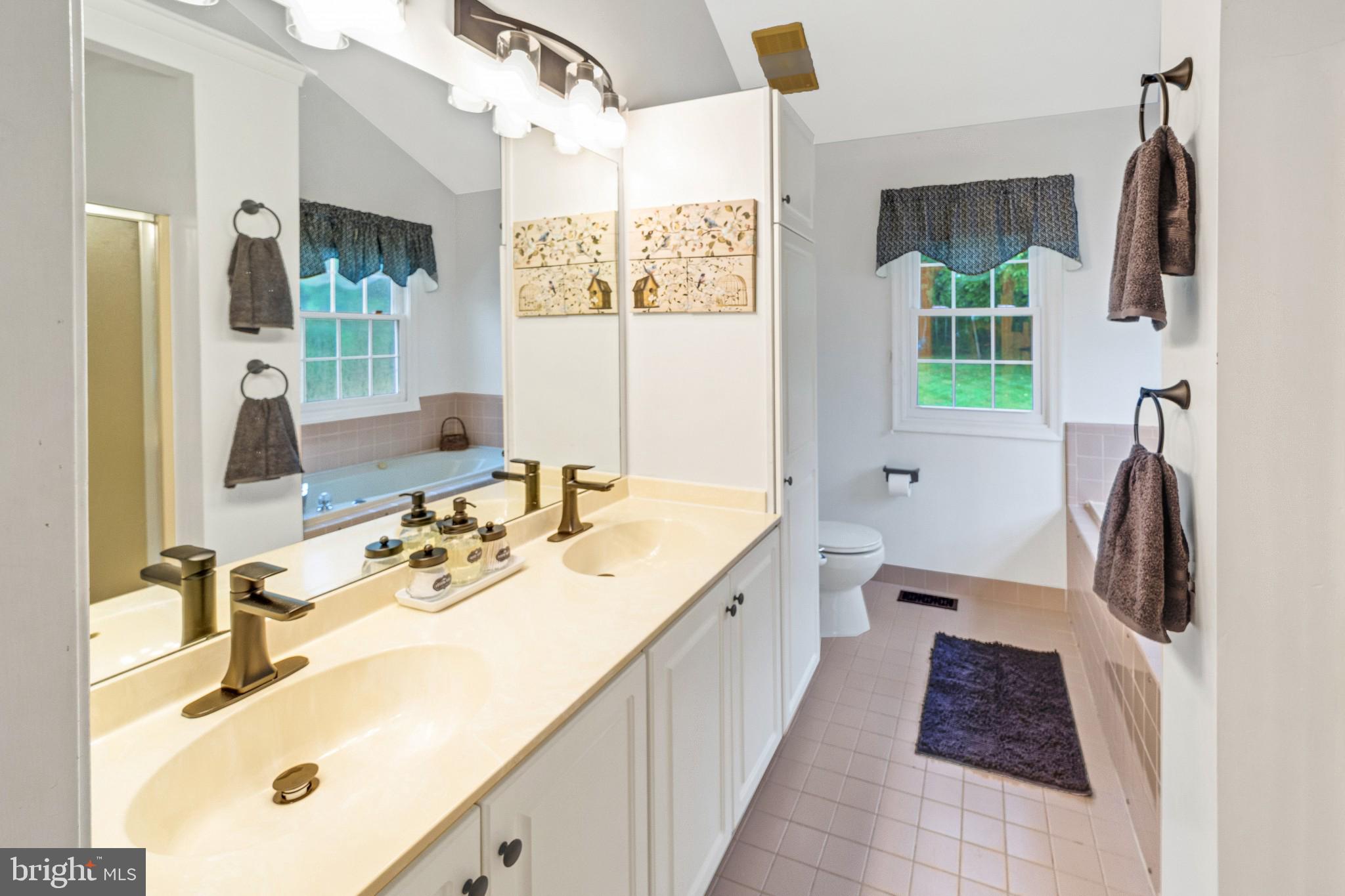 126 Cambridge Road Landenberg, PA 19350 - Photo 22 of 31 Gallery Image 22