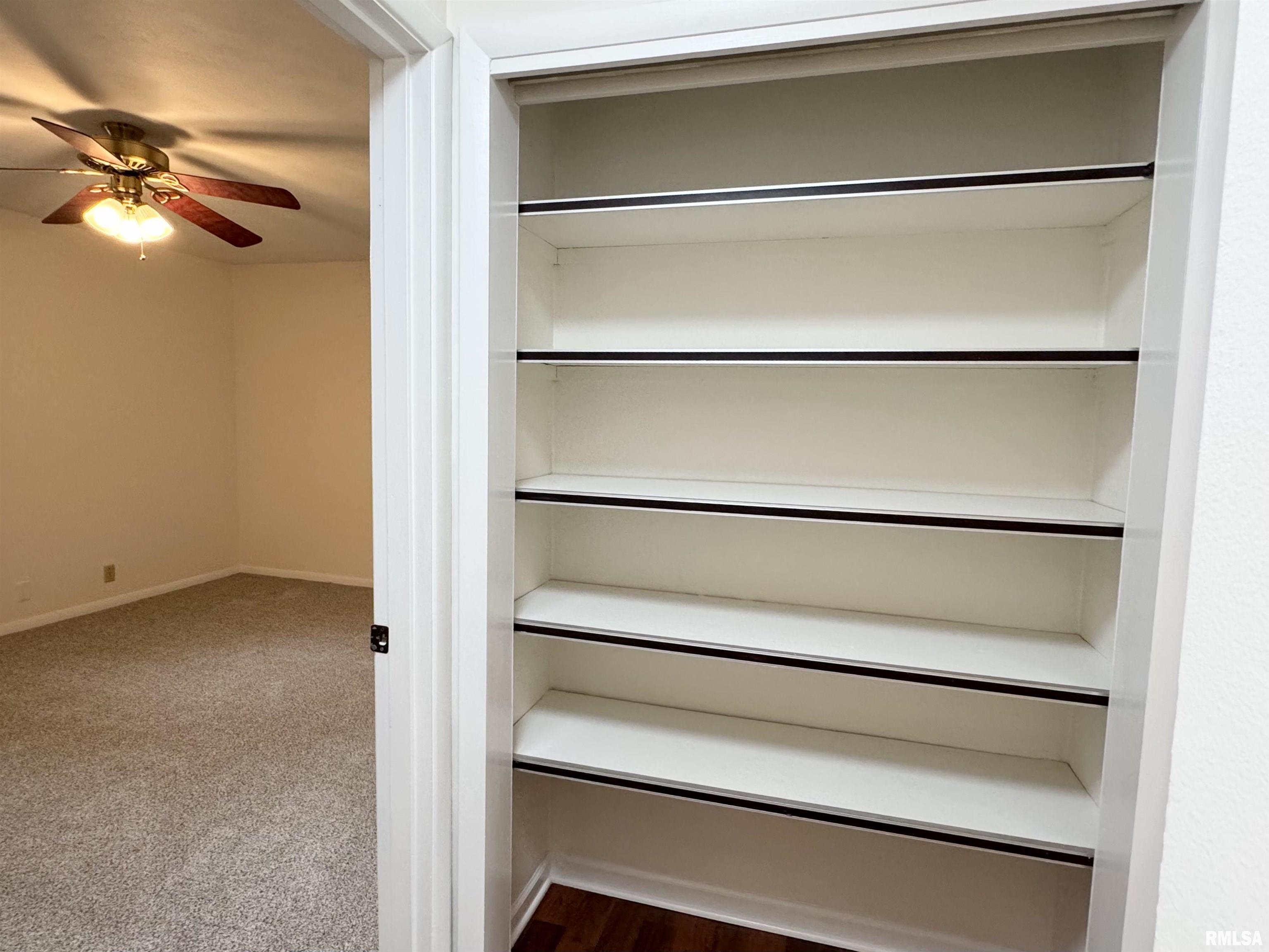 133 Holden Drive Macomb, IL 61455 - Photo 25 of 37