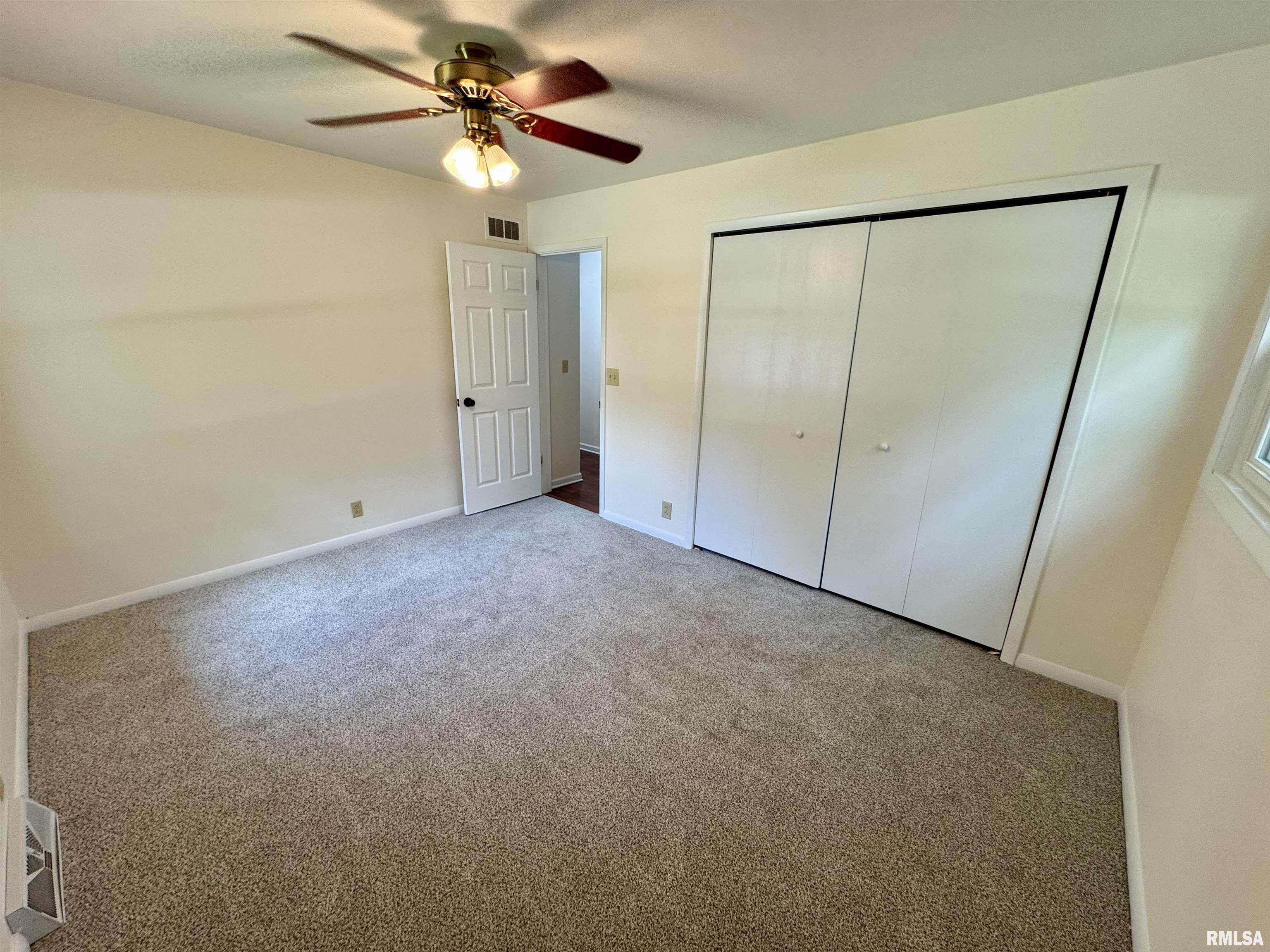 133 Holden Drive Macomb, IL 61455 - Photo 32 of 37