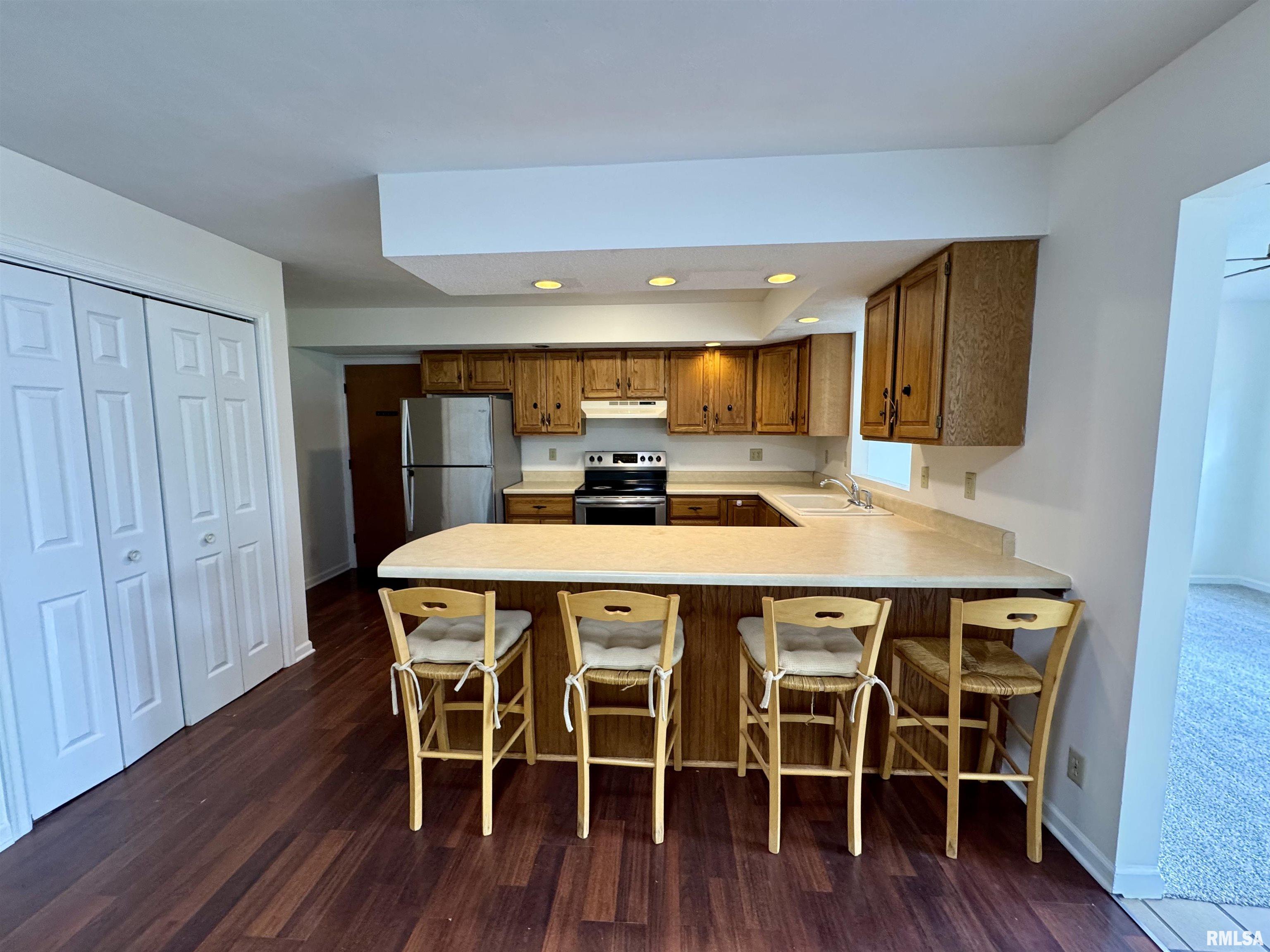 133 Holden Drive Macomb, IL 61455 - Photo 8 of 37