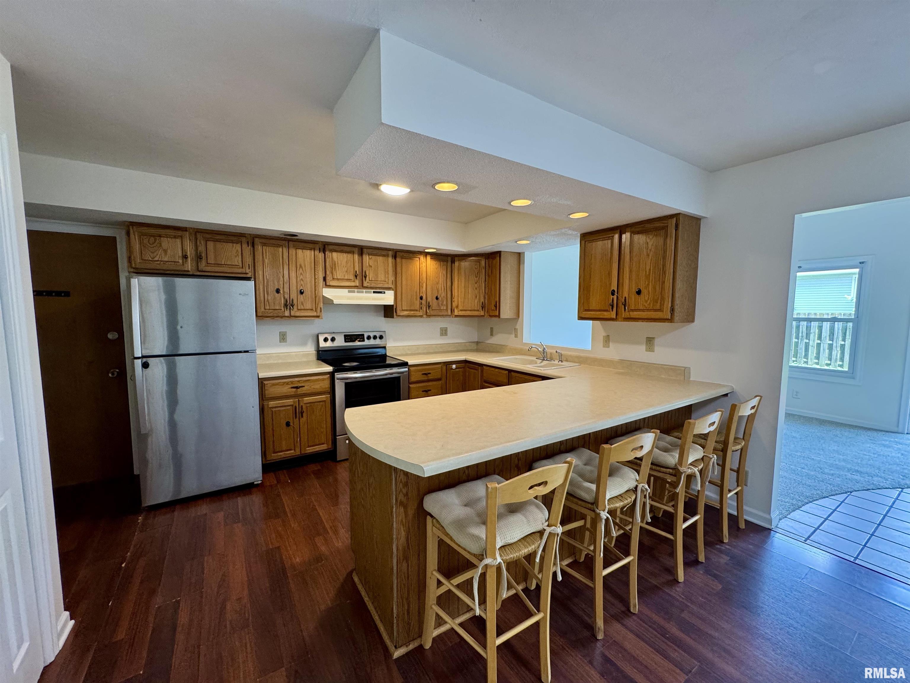 133 Holden Drive Macomb, IL 61455 - Photo 9 of 37