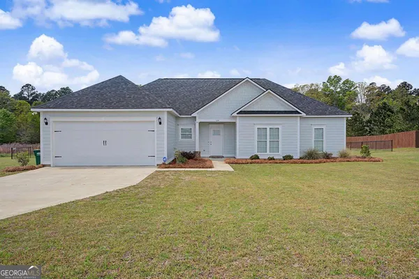 $375,500 | 128 Scarlet Way, Leesburg, GA 31763
