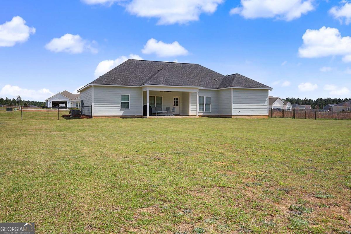 128 Scarlet Way Leesburg, GA 31763 - Photo 8 of 38