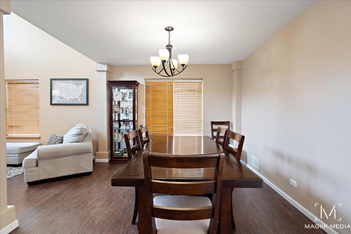 2289 Grand Pointe Trail Aurora, IL 60503 - Photo 5 of 25