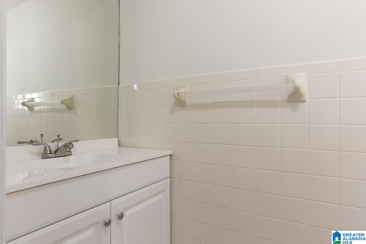1309 Colonial Way Alabaster, AL 35007 - Photo 35 of 36