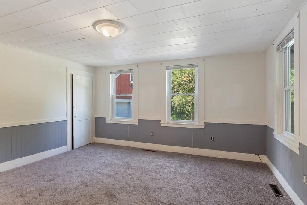 107 Spring Street Athol, MA 01331 - Photo 23 of 33 Gallery Image 23