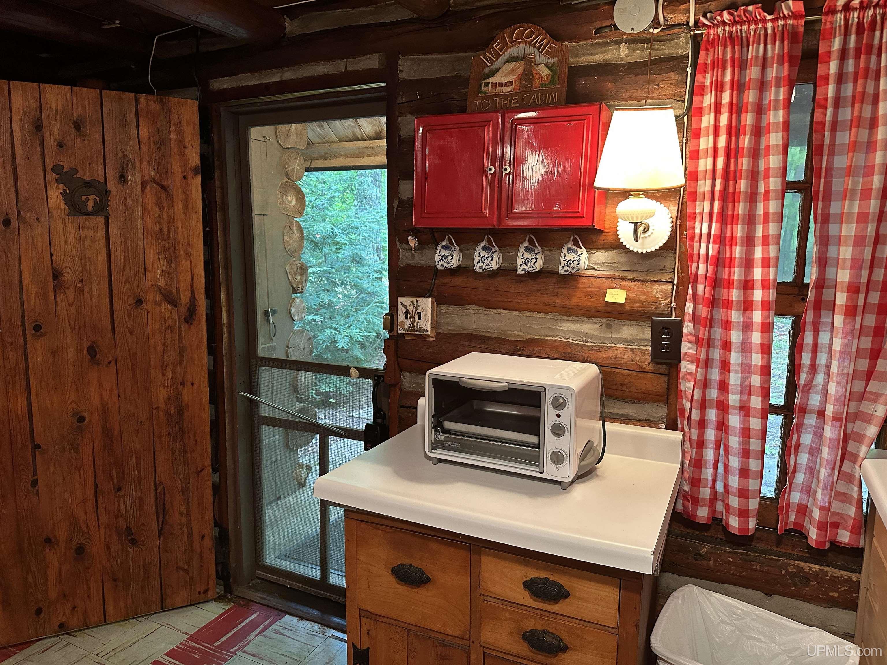 10695 Government Road Manistique, MI 49854 - Photo 3 of 47