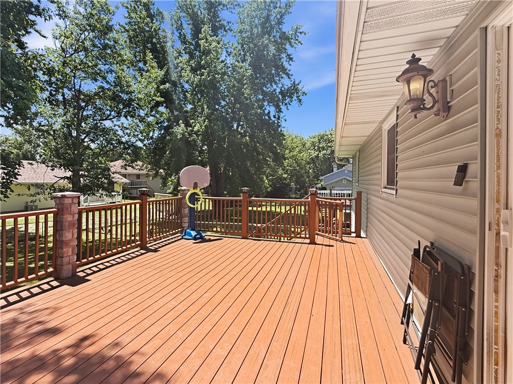 3550 North Meadowlark Drive Decatur, IL 62526 - Photo 16 of 18