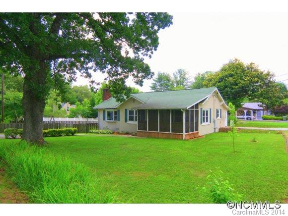 430 Higate Road Hendersonville, NC 28791 - Photo 2 of 15 Gallery Image 2