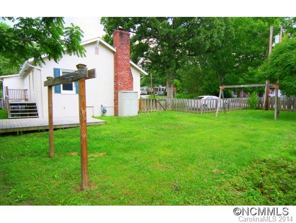 430 Higate Road Hendersonville, NC 28791 - Photo 13 of 15 Gallery Image 13
