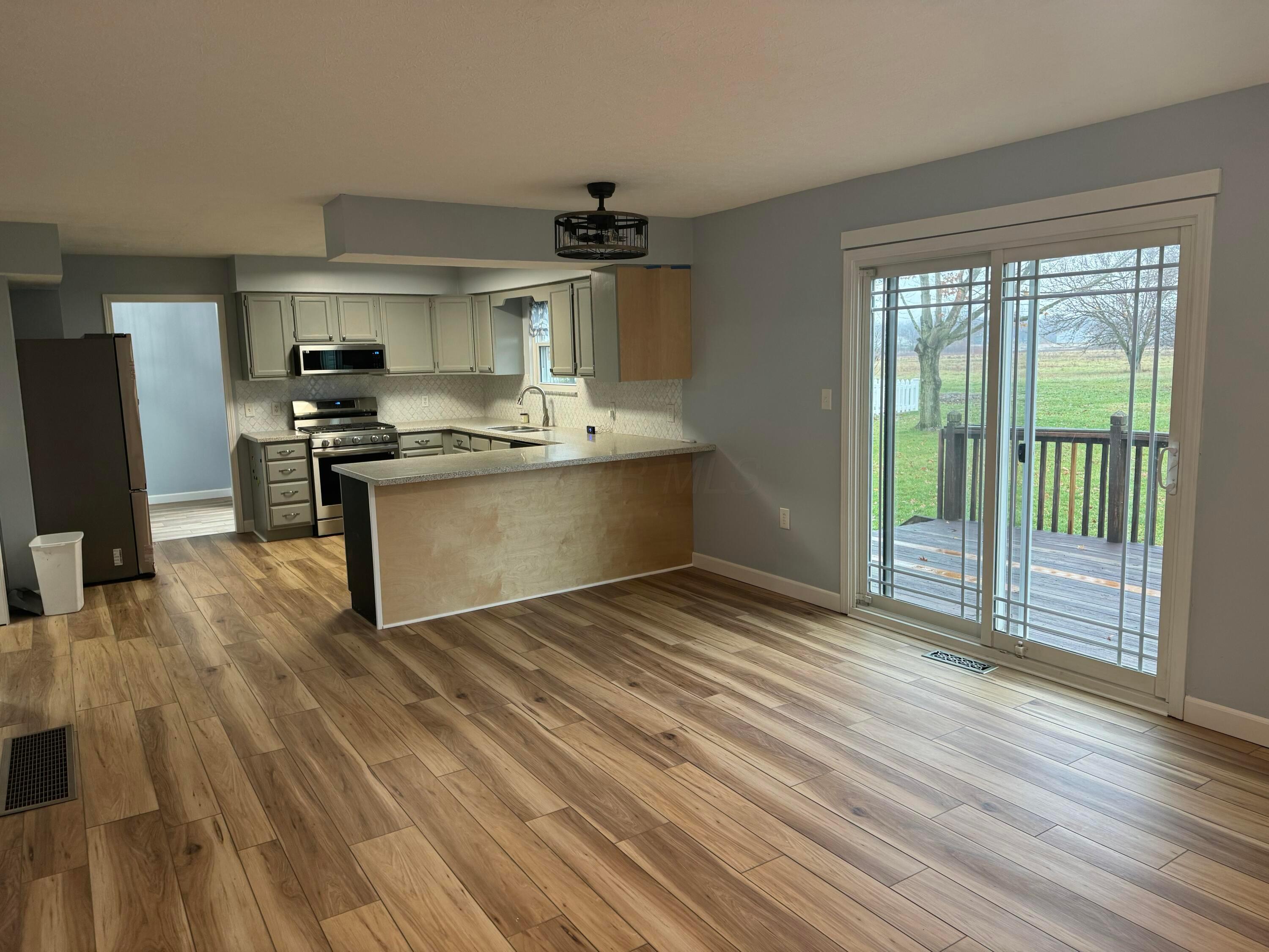423 Chatham Road Circleville, OH 43113 - Photo 10 of 24 tempImage3SsHDt