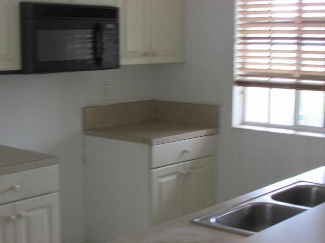 1107 Lucaya Drive Riviera Beach, FL 33404 - Photo 6 of 11 IMG_1979