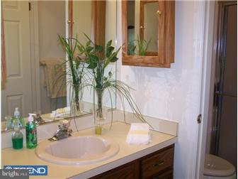 27 Tanglewood Drive Reading, PA 19607 - Photo 11 of 12 Gallery Image 11