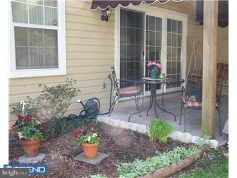 27 Tanglewood Drive Reading, PA 19607 - Photo 3 of 12 Exterior