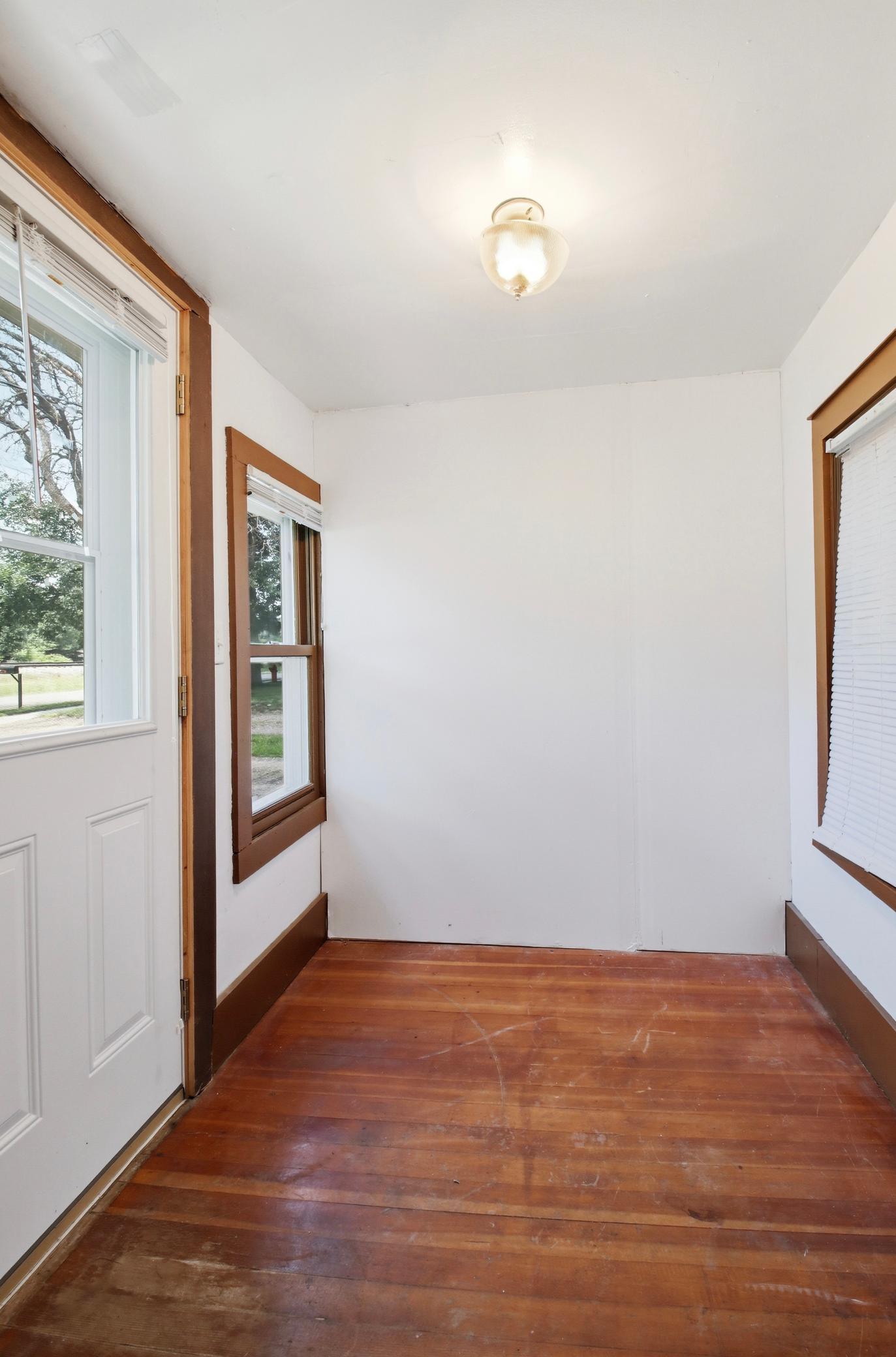 417 South 7th Street Cameron, WI 54822 - Photo 5 of 29