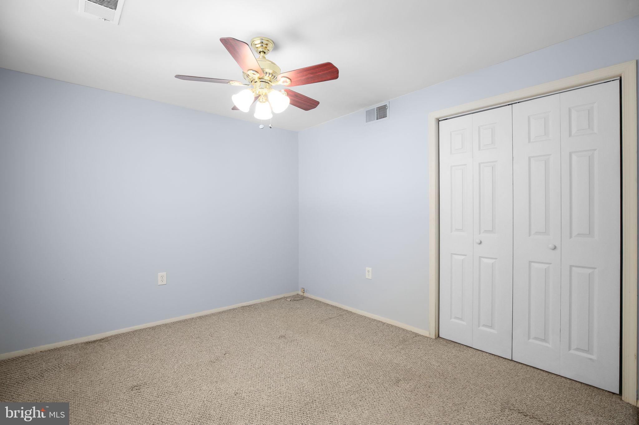 19007 Red Oak Lane Triangle, VA 22172 - Photo 22 of 34 a view of an empty room