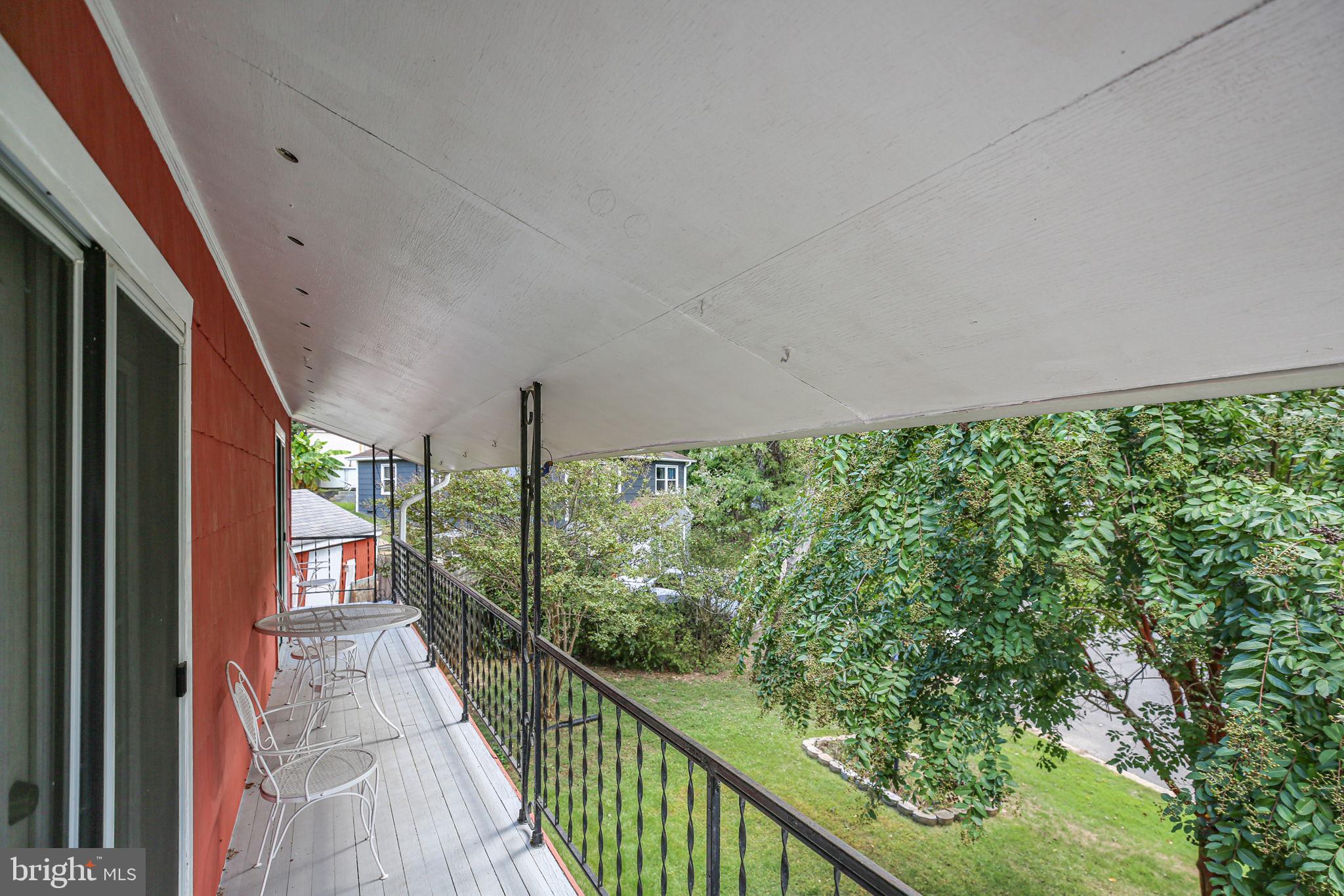 19007 Red Oak Lane Triangle, VA 22172 - Photo 7 of 34 a view of a porch