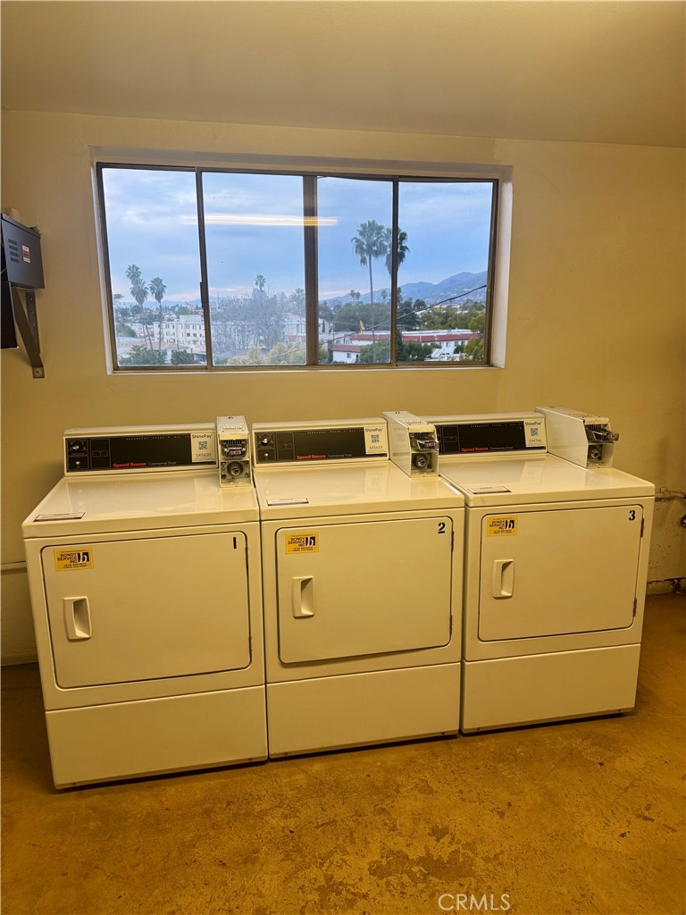 1523 East Windsor Road, Unit 105B Glendale, CA 91205 - Photo 31 of 34