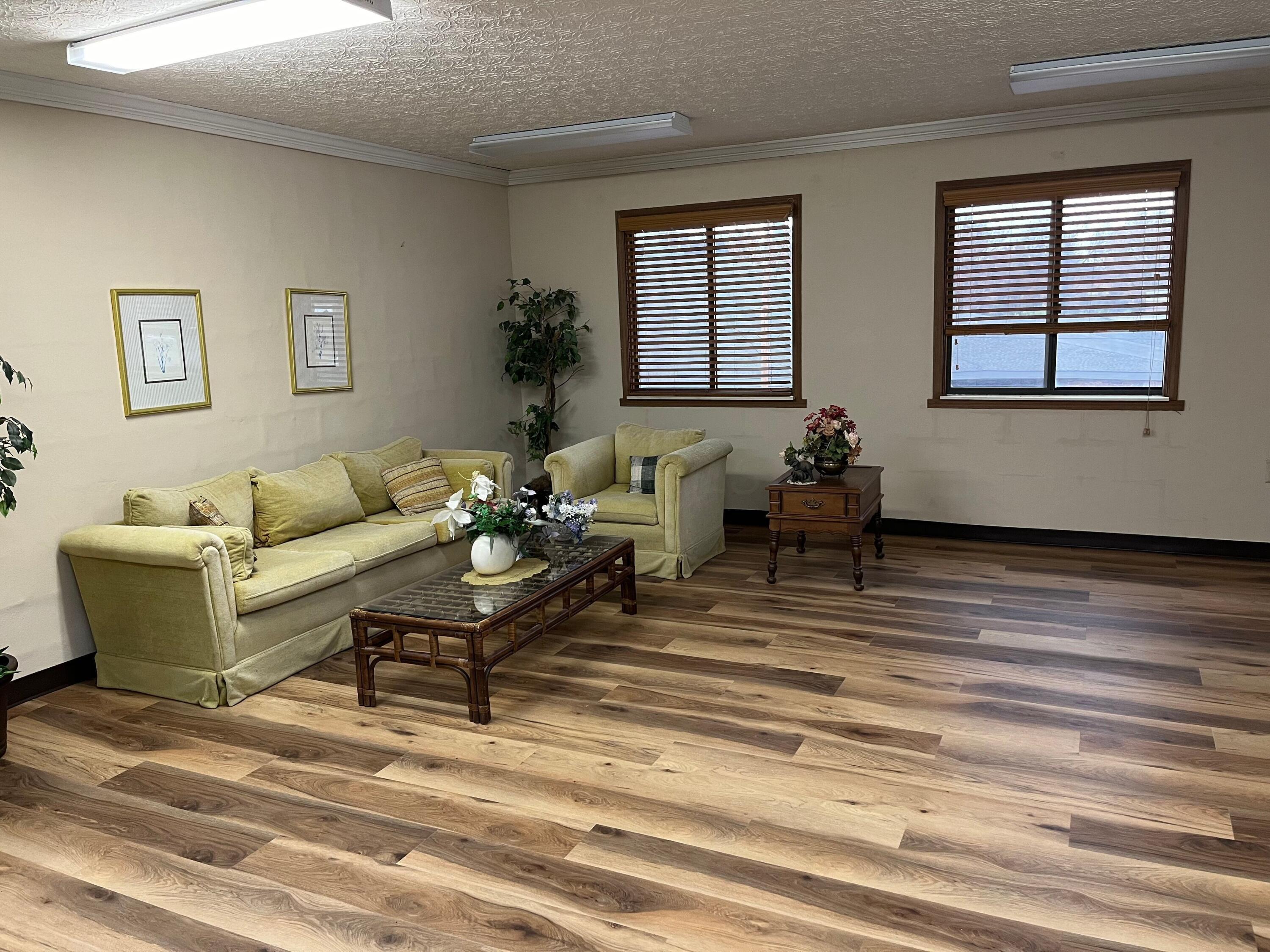 4115 Karl Road, Unit 309 Columbus, OH 43224 - Photo 38 of 45 Brand new flooring.