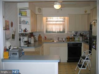 9115 Wooden Bridge Road Philadelphia, PA 19136 - Photo 4 of 5 Gallery Image 4
