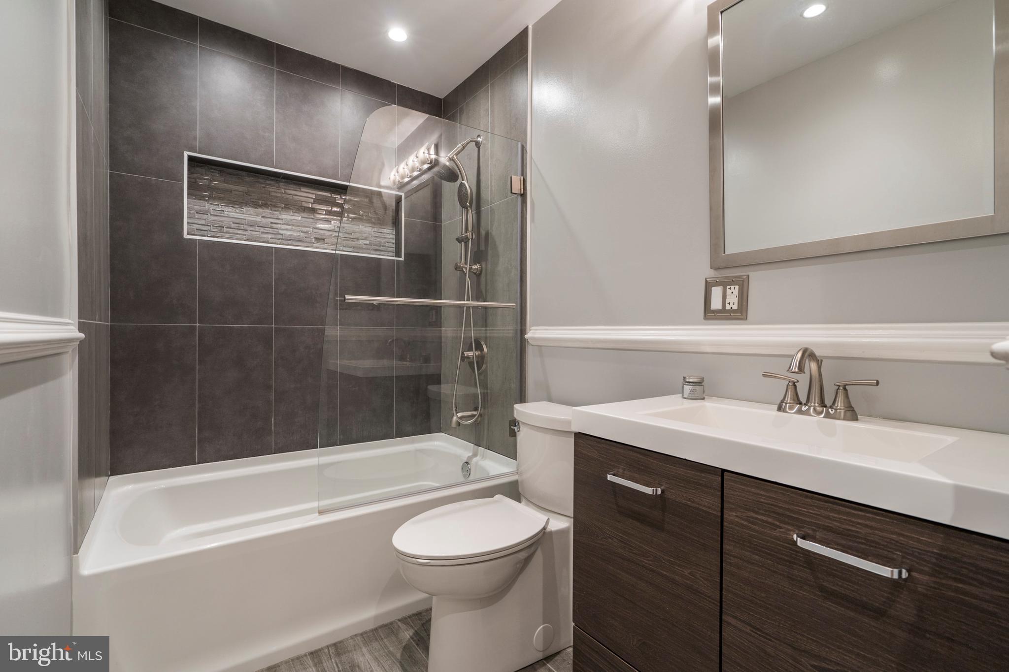 3732 Merrick Road Philadelphia, PA 19129 - Photo 14 of 28 Gallery Image 14