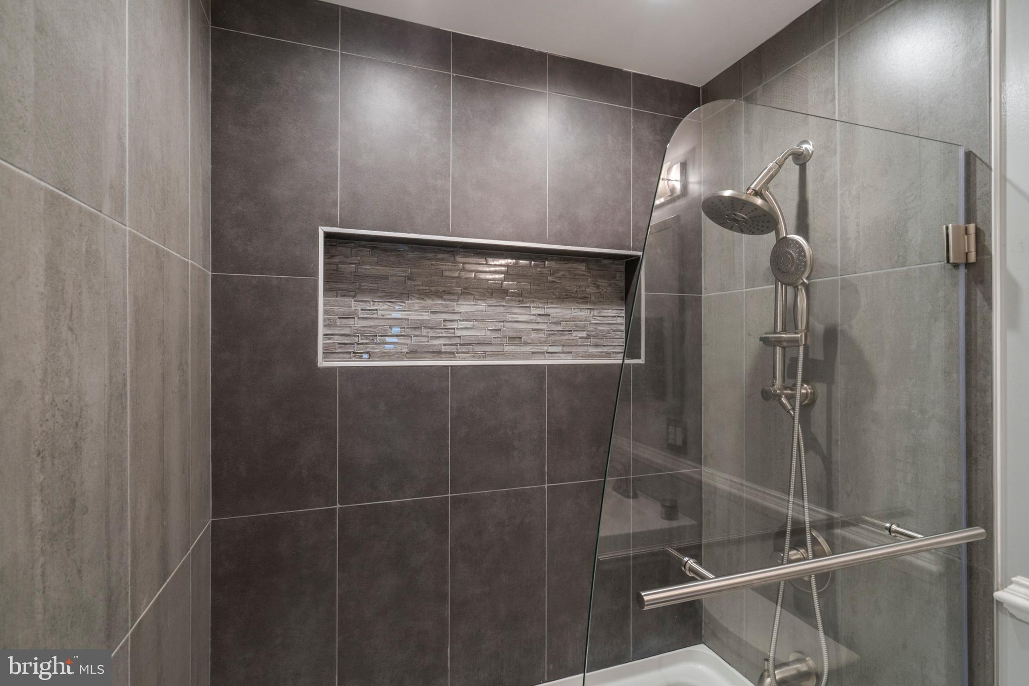 3732 Merrick Road Philadelphia, PA 19129 - Photo 16 of 28 Gallery Image 16