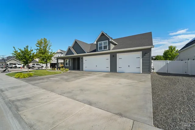 $710,000 | 418 Fox Lantern Court, Middleton, ID 83644