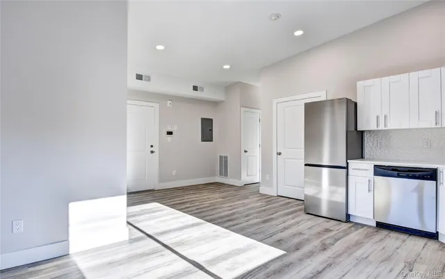 $2,250 | 292 Main Street, Unit 215, Nyack, NY 10960